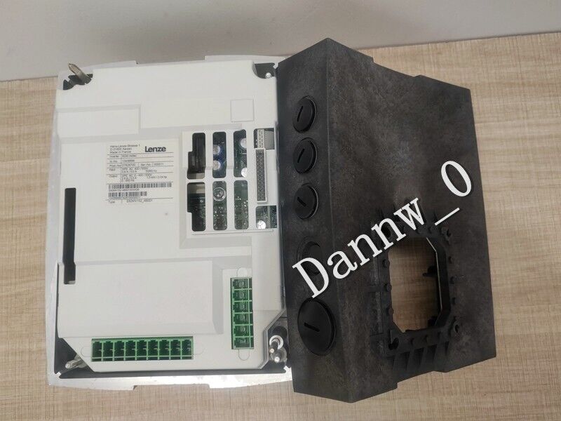 new LENZE E82MV152_4B001 FREQUENCY INVERTER#YC - LENZE