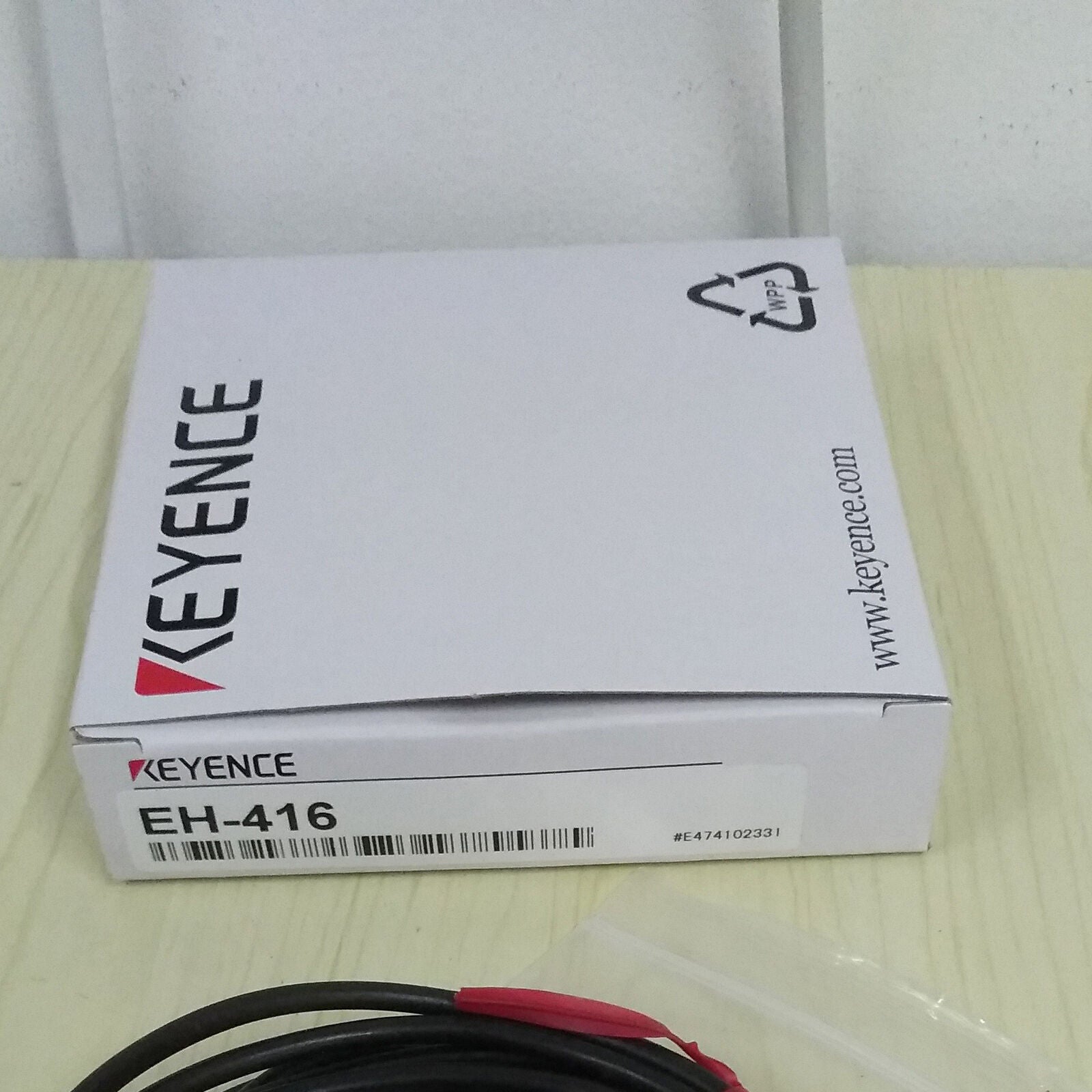 new ONE KEYENCE proximity switches EH-416 - KEYENCE