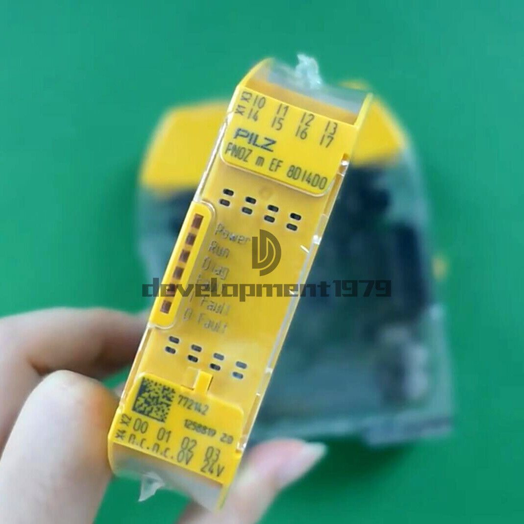 new ONE PILZ 772142 PNOZ m EF 8DI4DO Module - ONE