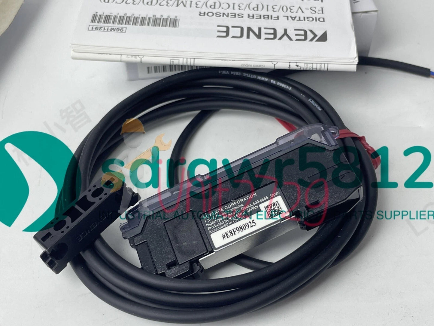 Keyence Digital Fiber Optic Sensor Switch Amplifier FS-V31 FSV31 #un