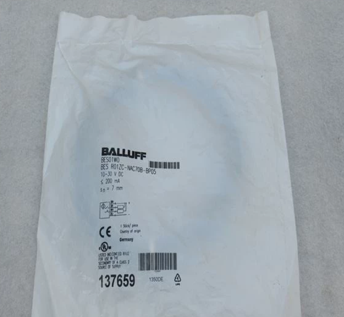 BALLUFF BES01W0 Sensitivity Smart Sensor - BALLUFF
