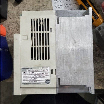 Used Mitsuboshi FR-E520S-0.75K-EC Inverter 0.75KW 220V Spot Stocks - MITSUBISHI