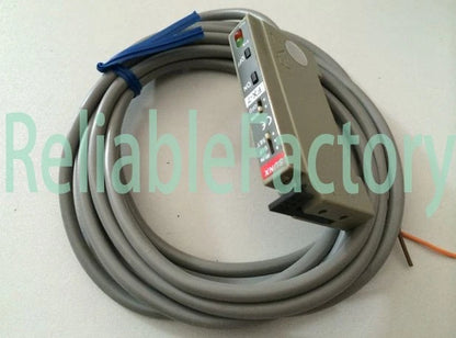 FX-7 FX 7 1pcs Panasonic SUNX Sensor free shipping