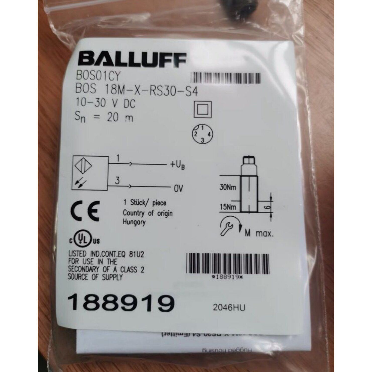 new 1pcs  balluff BOS 18M-X-RS30-S4 Photoelectric sensor SHIP