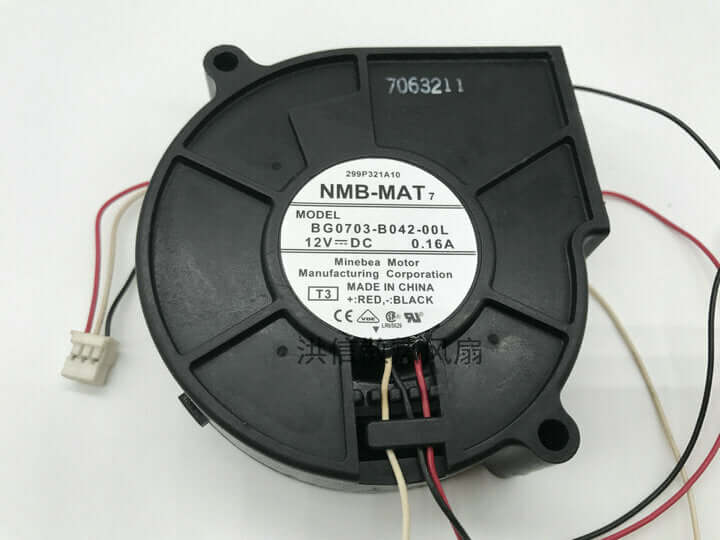 new 1pcs NMB BG0703-B042-00L 12V 0.16A 7CM 7525 projector 3-wire turbo fan