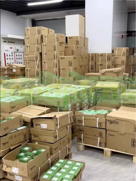 1PCS Schneider XCSZ13 Limit Switch Pivoting Actuator Fast delivery