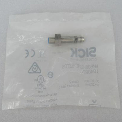 new ONE SICK proximity switch IME08-02BPSZT0S Fast - SICK