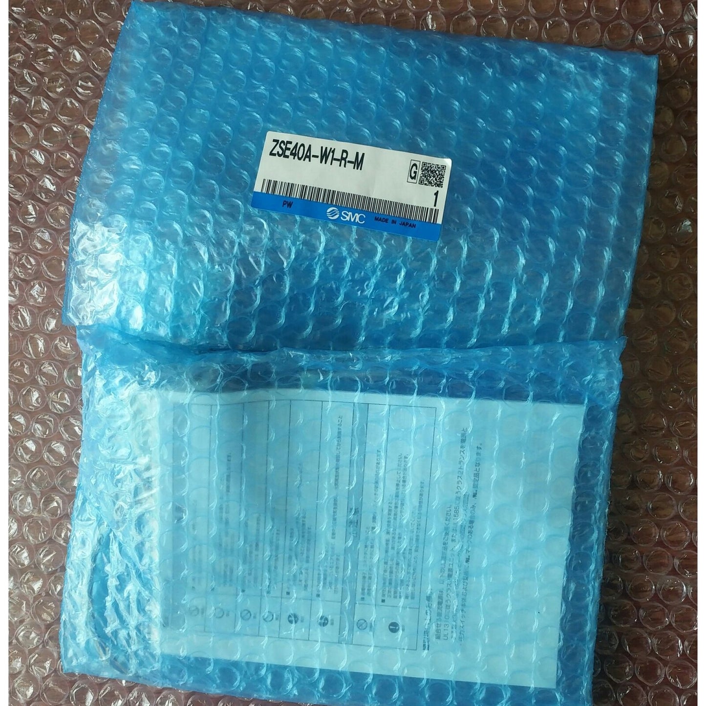 SMC Pressure Switch ZSE40A-W1-R-M - SMC