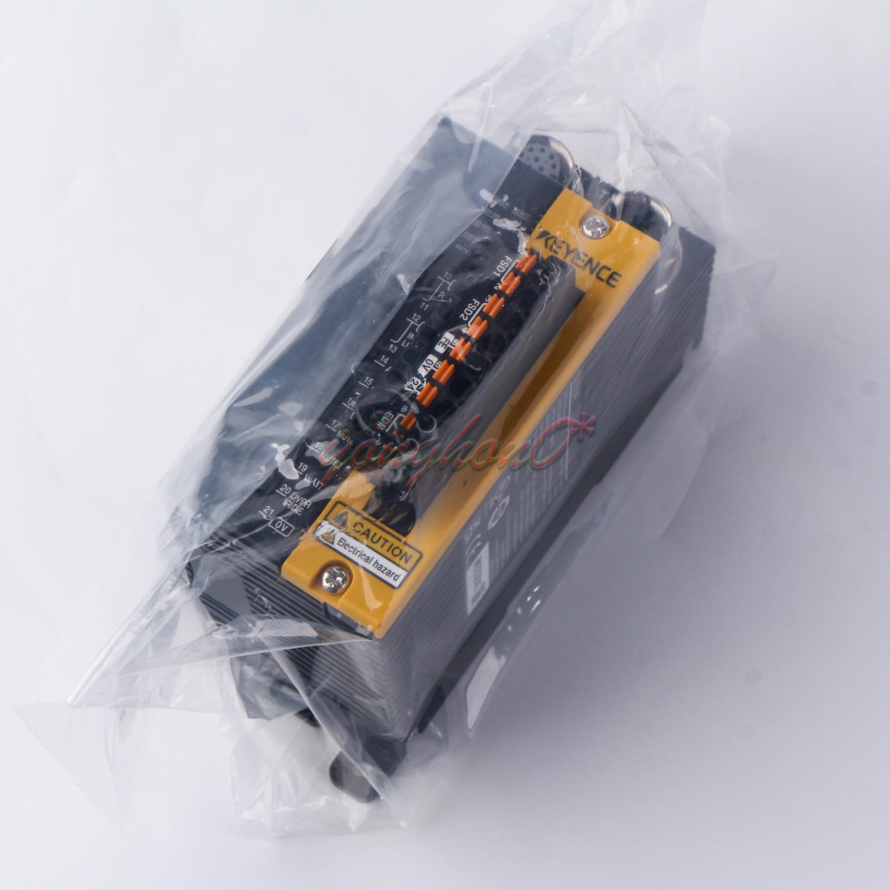new 1PC KEYENCE GL-T11R SAFETY RELAY TERMINAL GLT11R - KEYENCE