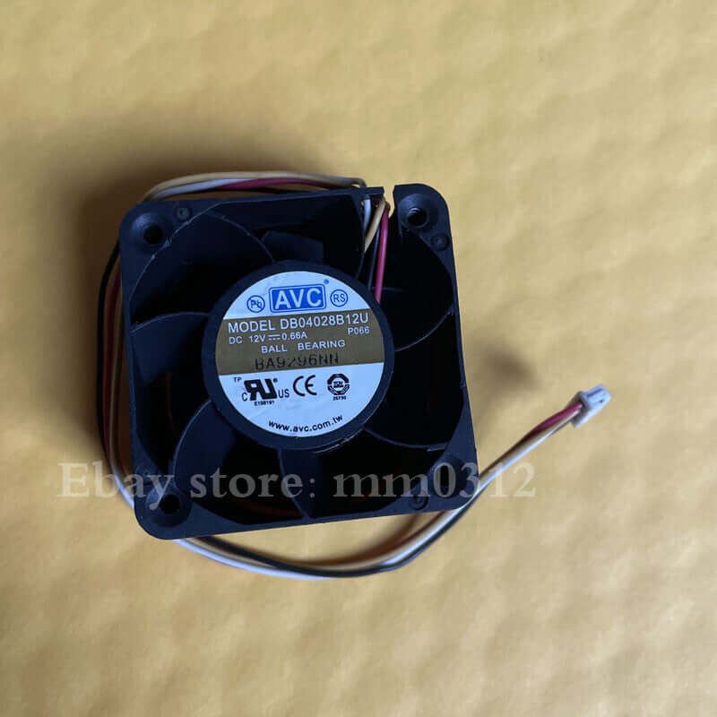 used AVC DB04028B12U P066 DC12V 0.66A 4028 4-wire server cooling fan