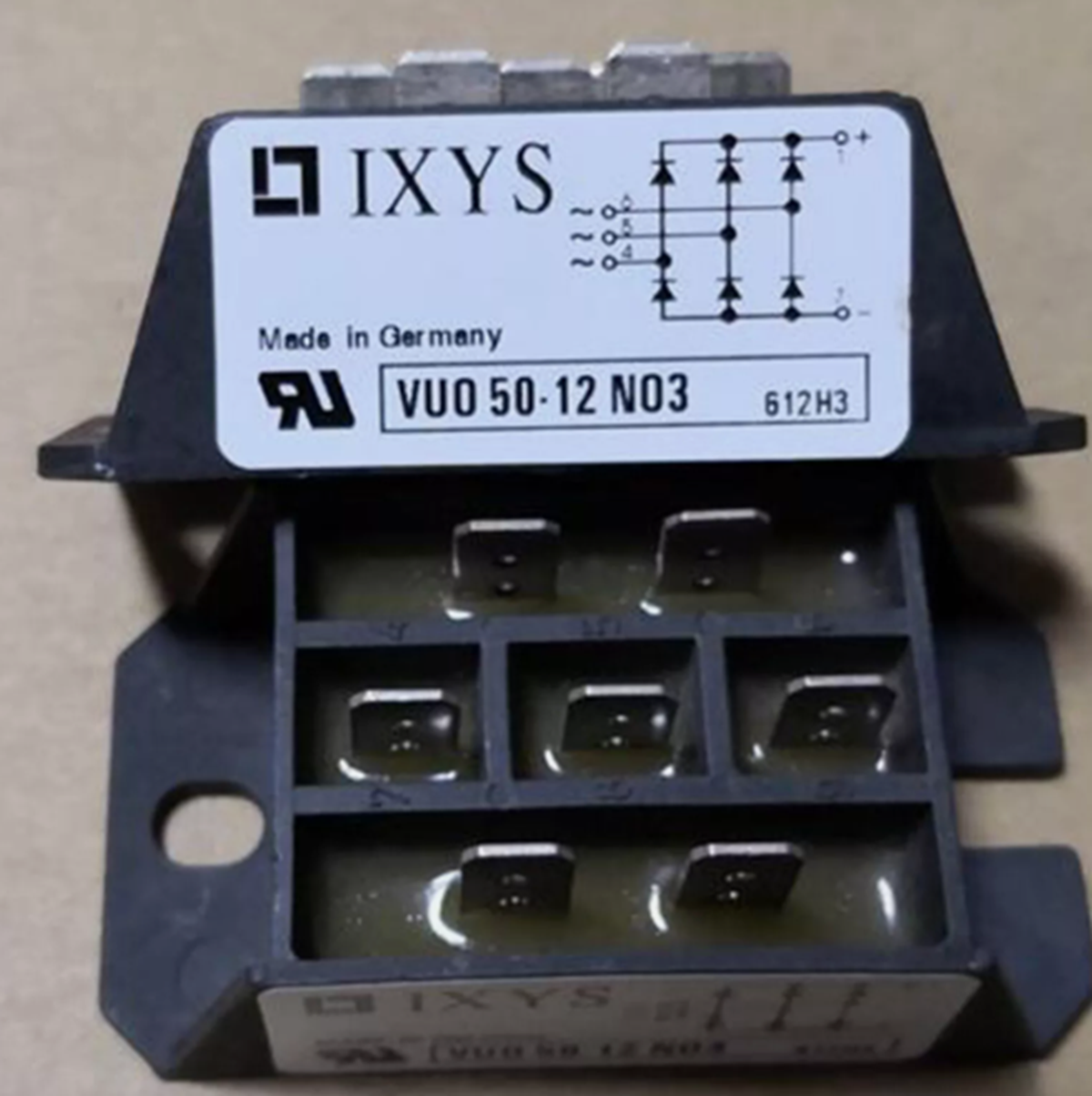 new  In Box IXYS VUO50-12NO3 Power Supply Module