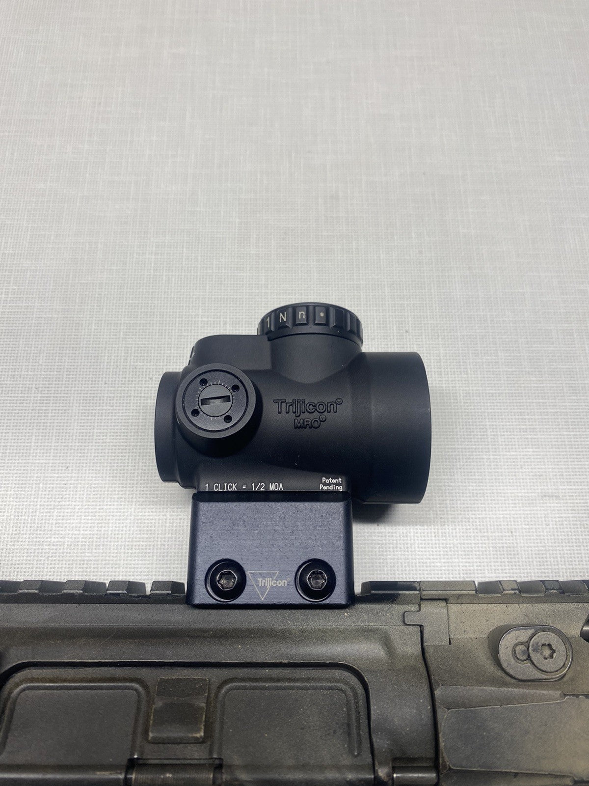 TRIJICON MRO-C-2200006 1X25MM MINIATURE RIFLE OPTIC, 2.0 MOA - BLACK