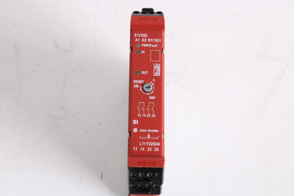Allen Bradley 440R-S12R2 Safety Relay - ALLEN BRADLEY