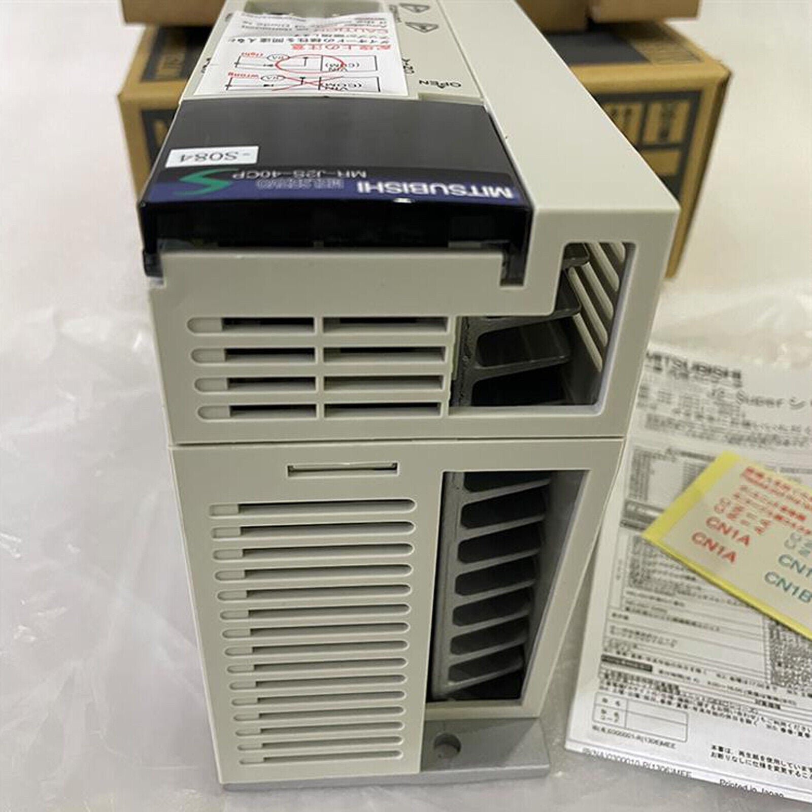 Mitsubishi MR-J2S-40CP-S084 AC Servo Amplifier - MITSUBISHI