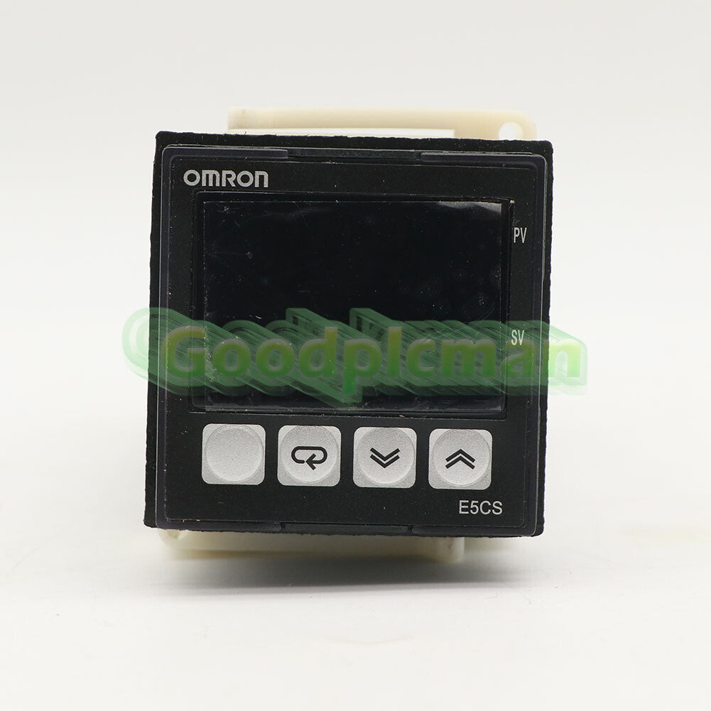 OMRON E5CS-R1KJX DIGITAL TEMPERATURE CONTROLLER THERMOSTAT 1Pcs/