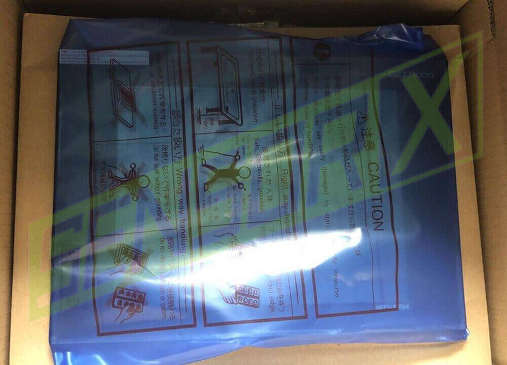 new in Box MITSUBISHI GT1572-VTBD 1PCS - MITSUBISHI
