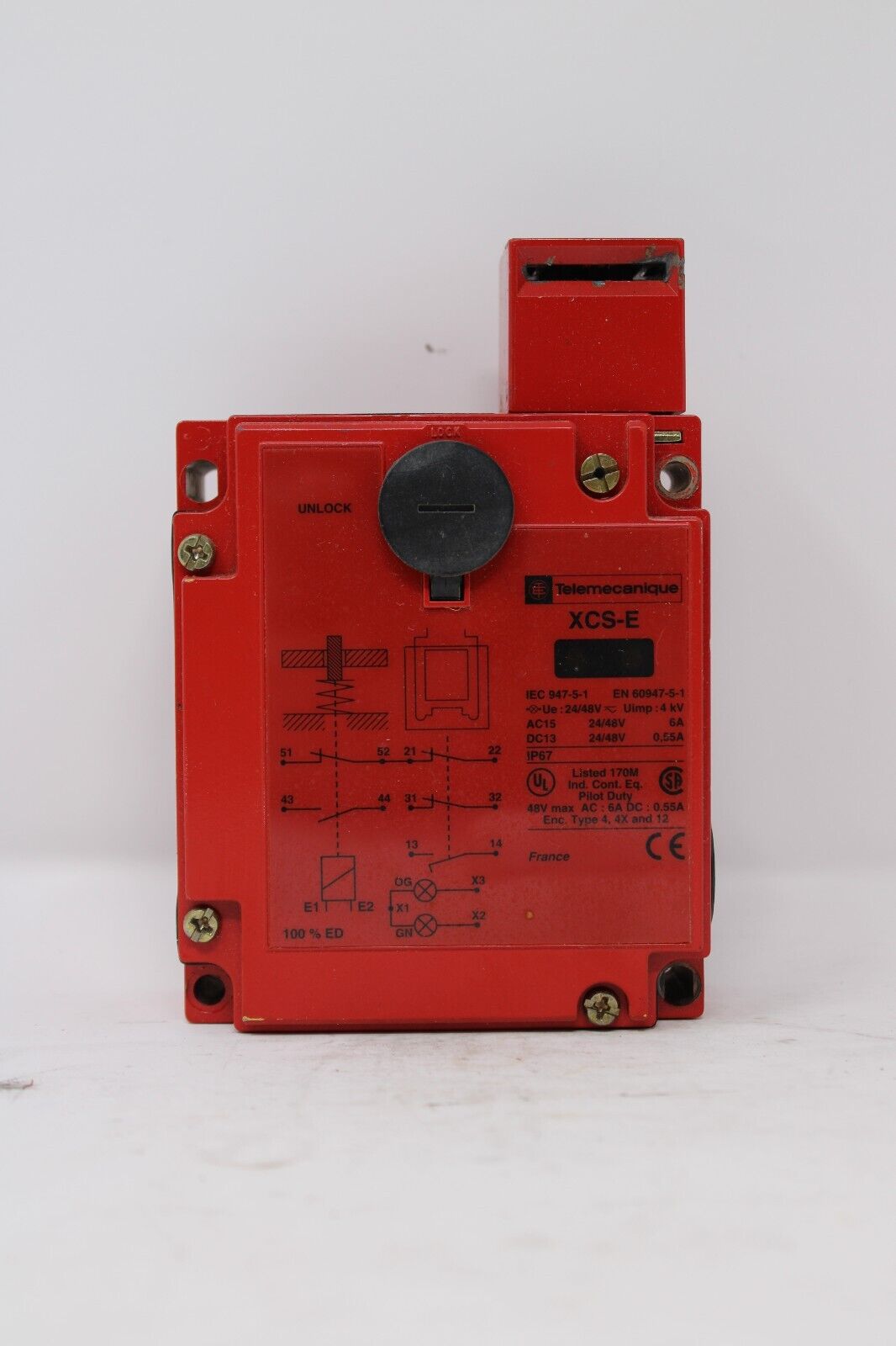 new Telemechanique XCS-E7311 Limit Switch - TELEMECHANIQUE
