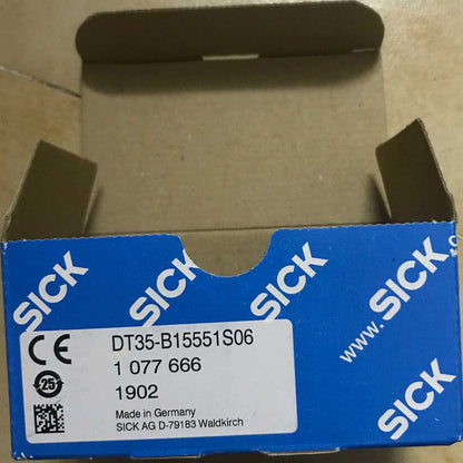 ONE SICK Laser Distance Sensor DT35-B15551S06 - SICK