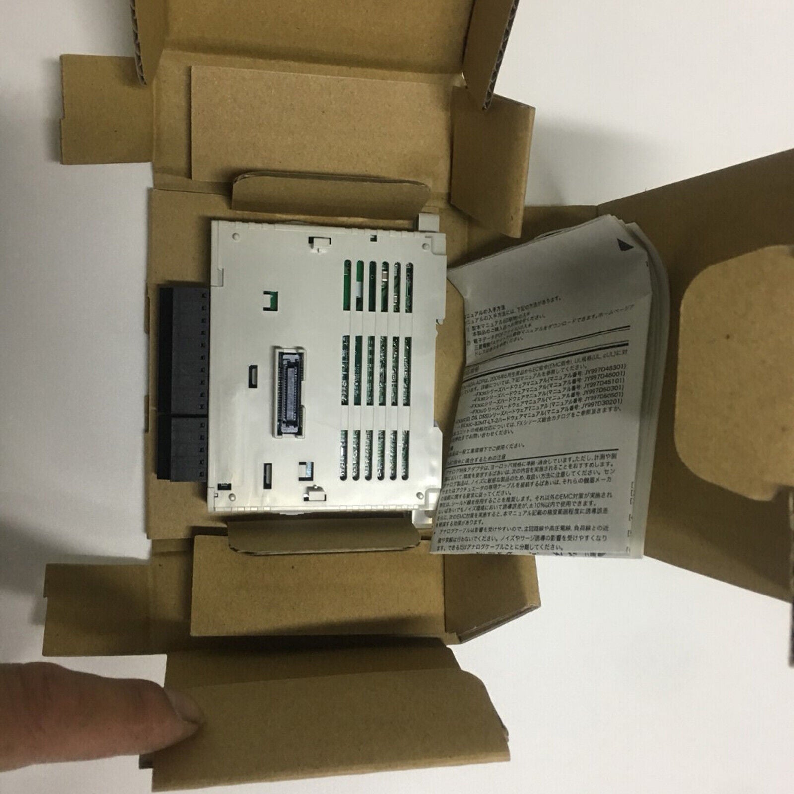 Mitsubishi FX3U4DAADP One Year - MITSUBISHI