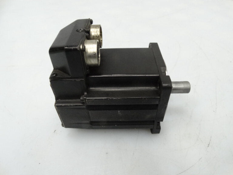 ALLEN BRADLEY MPL-B310P-MJ22AA SERVO MOTOR - ALLEN BRADLEY