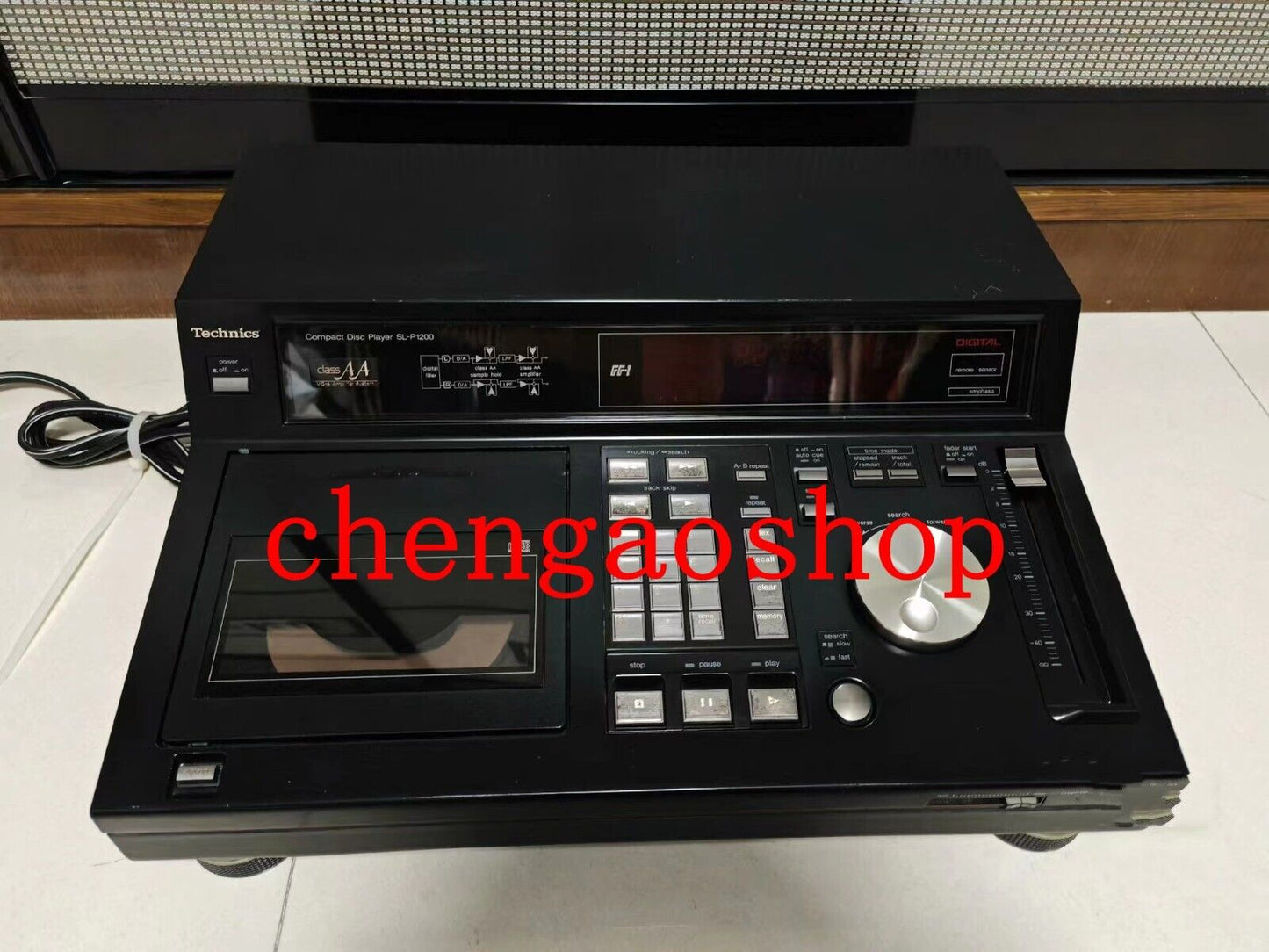 Used 1200 Series CD Player: High-Quality Sound Reproduction - TECHNICS