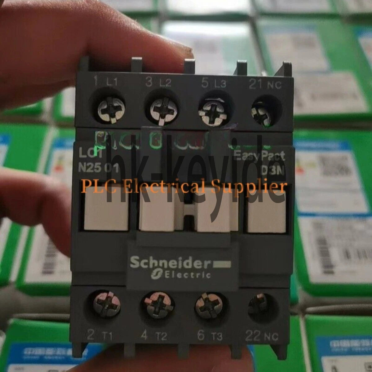 LC1N2501M5N 1X Schneider LC1N2501M5N AC220V 25A Contactor