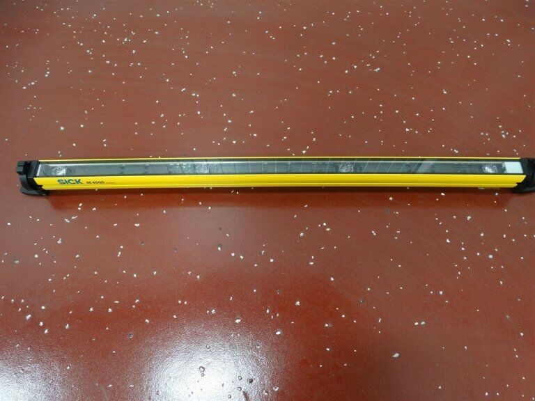 SICK M40Z-043020TT0 SENSOR 24 DC VOLTS (14879 - USED) - High-Performance Sensor Module for Industrial Applications - SICK