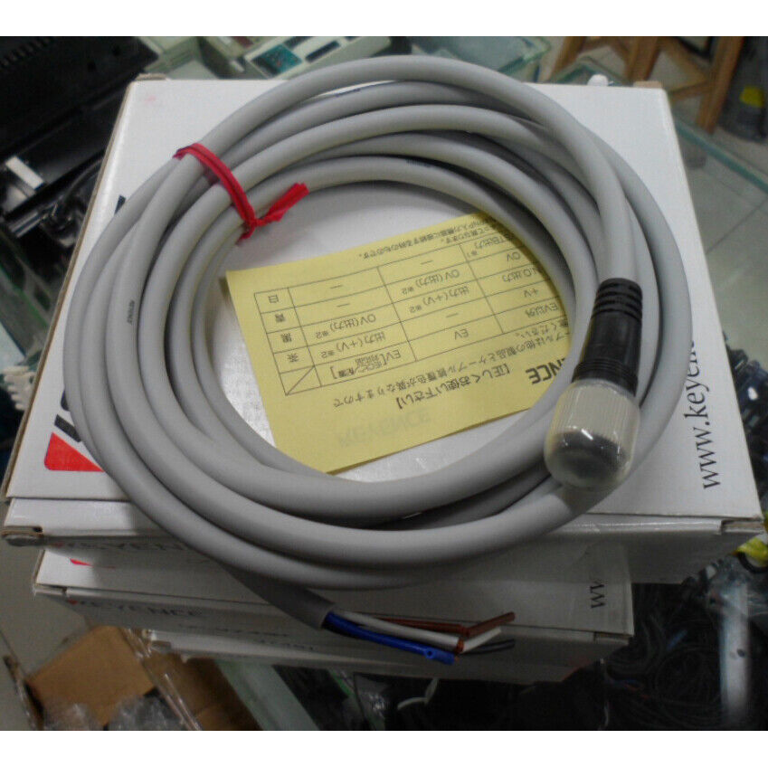 new 1PCS  KEYENCE OP-97491 Sensor cable in box ONE Year