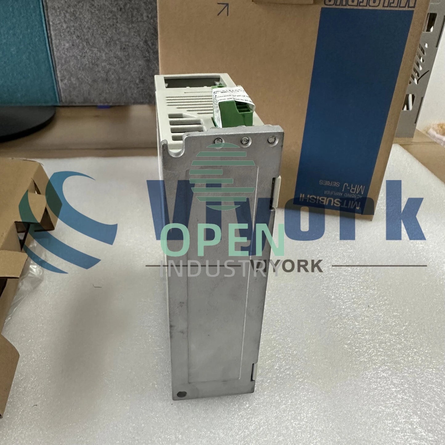 1PCS Mitsubishi MR-J2-10A SERVO DRIVE