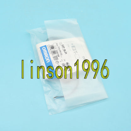ONE Omron Photoelectric Switch E3T-SL21 12-24VDC - OMRON