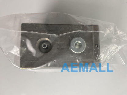 1pcs Festo VAK-1/4 6890 Vacuum Generator VAK-1/4 6890