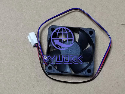 1PCS M DA05020B12UR 50*50*20MM DC12V 0.20A 3-wire silent cooling fan