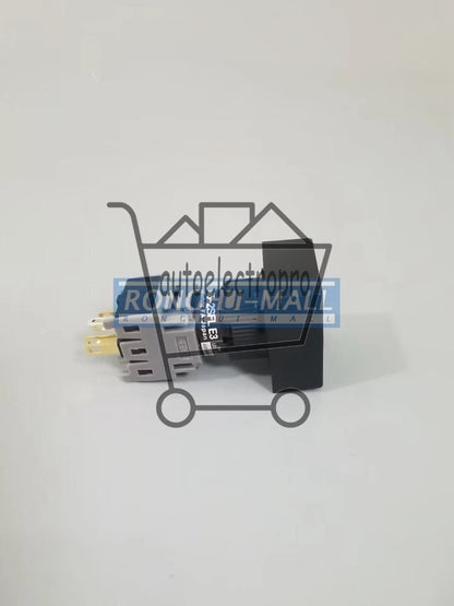 Qty:1 FOR FUJI Self-resetting illuminated push button switch AH165-2SFL E3