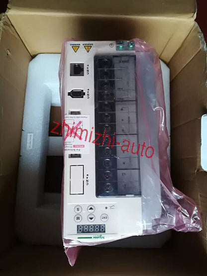 new One LXM23DU30M3X Servo Drive In Box LXM23DU30M3X