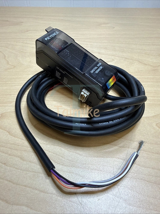 Keyence CZ-V22AP Digital RGB Sensor