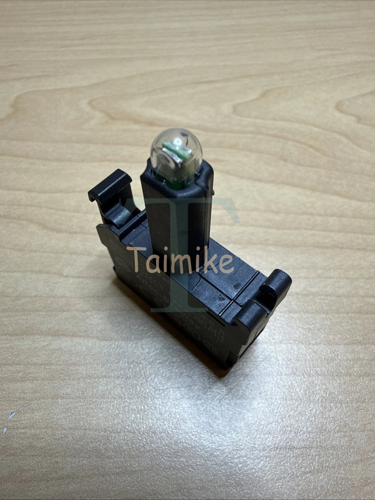 ! Allen Bradley 800F-N3R Integrated LED Lamp Module