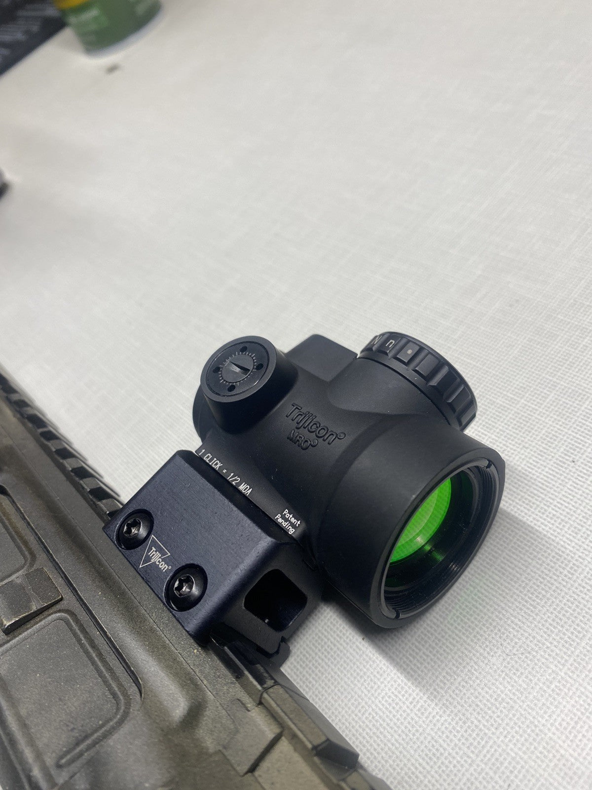 TRIJICON MRO-C-2200006 1X25MM MINIATURE RIFLE OPTIC, 2.0 MOA - BLACK