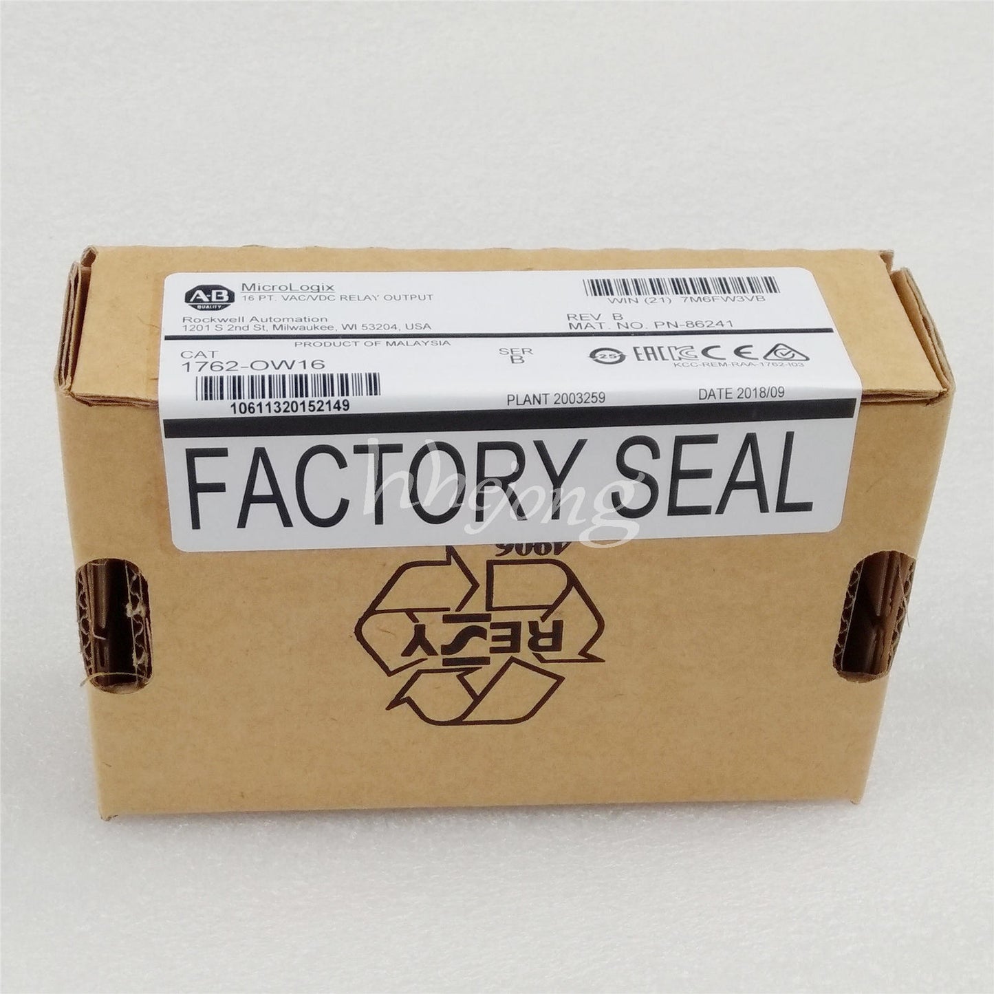 new 1PCS Allen-Bradley 1762-OW16 16 Points Digital Output Module - ALLEN-BRADLEY