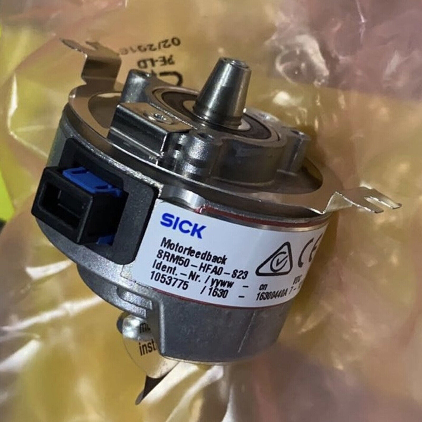 new 1 piece   sick SRM50-HFA0-S23 encoder ship