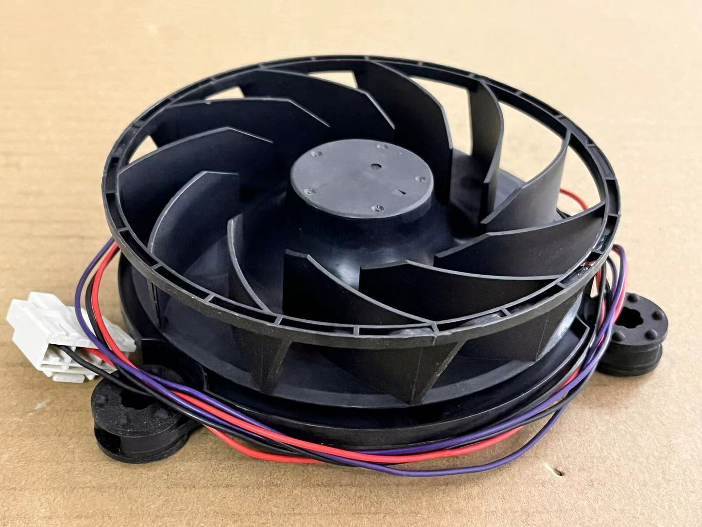 new Nidec GW12E12MS1CB-52 12V 0.22A refrigerator built-in cooling fan