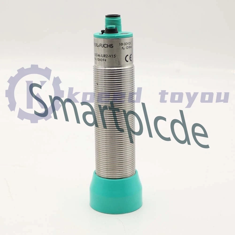1PCS Pepperl+Fuchs UC4000-30GM-IUR2-V15 Ultrasonic Sensor