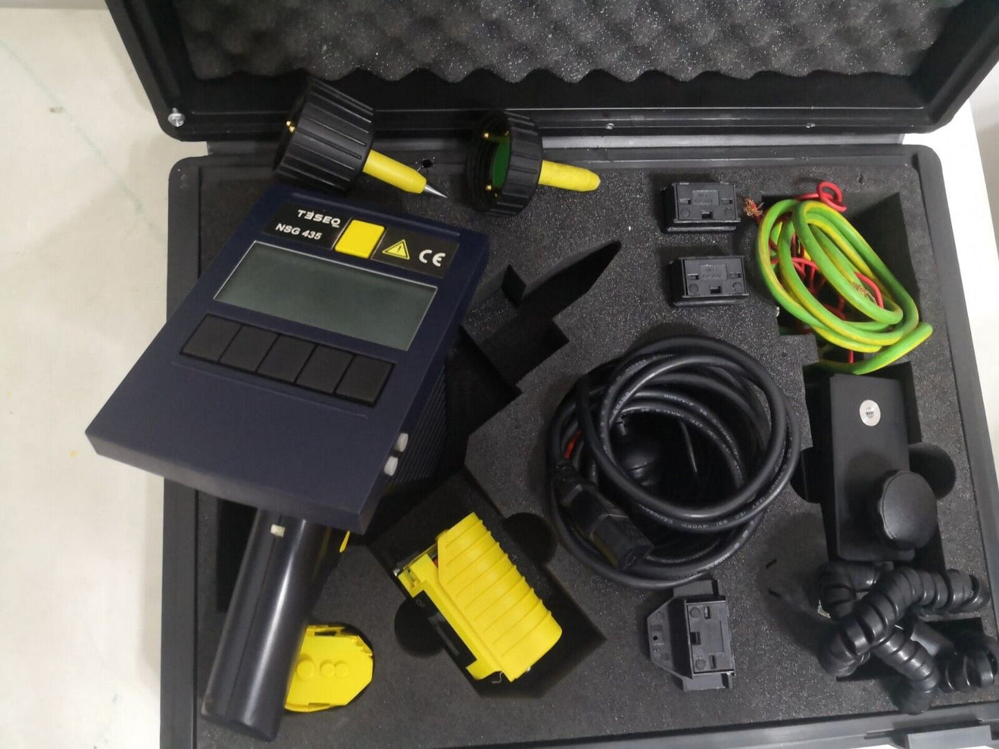 used Schaffner Teseq NSG435 ESD Simulator, 200V to 16kV, true air-discharge voltage - SCHAFFNER