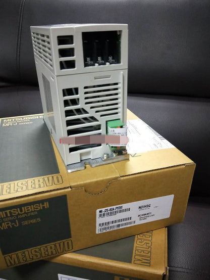 1PC MITSUBISHI AC SERVO DRIVER MR-J2S-60A-PY091
