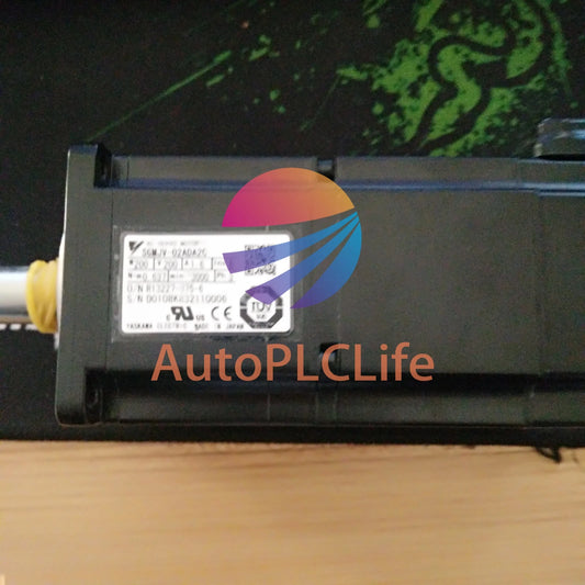 1PC YASKAWA AC SERVO MOTOR SGMJV-02ADA2C
