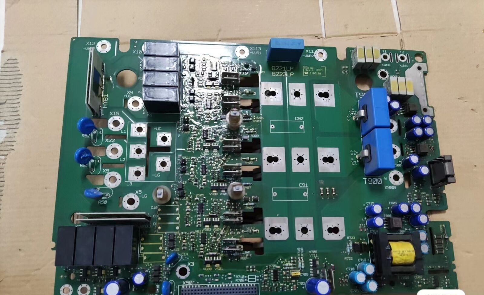 1PCS USED Lenze drive board 8222LP - LENZE