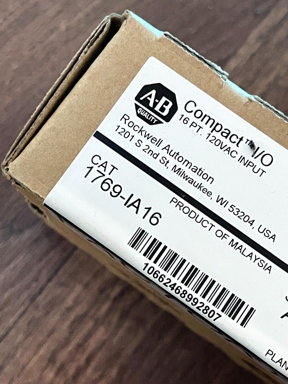 Allen Bradley 1769-IA16 120VAC Input SER A US - ALLEN BRADLEY