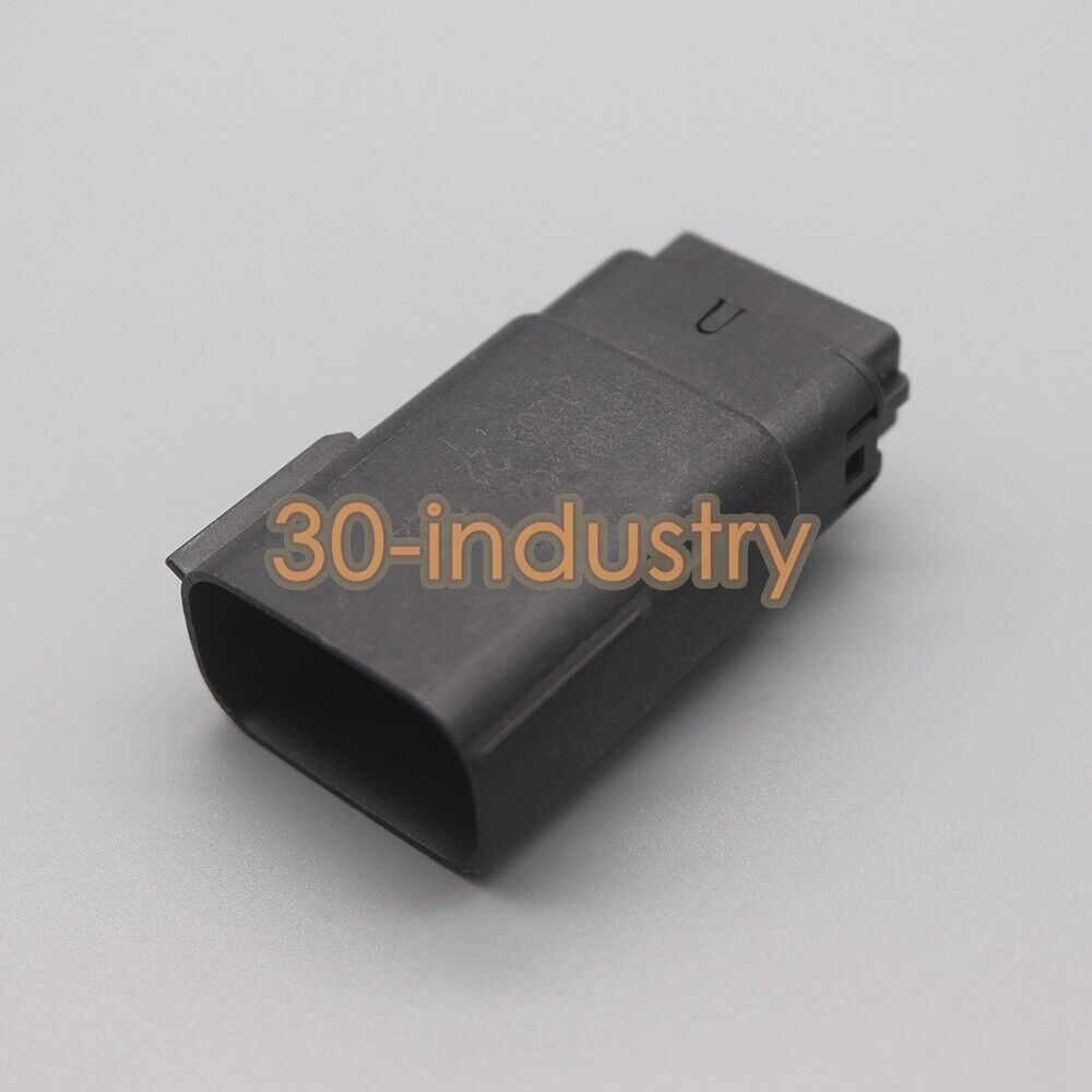 100 Pack of 33482-6201 Connector Shell, 33480 Series - NONE