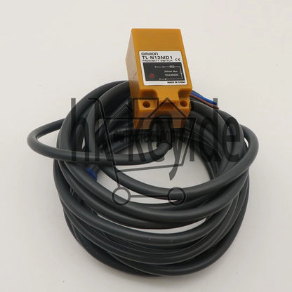 1PCS Omron TL-N12MD1 5M Proximity Switch Free Shipping