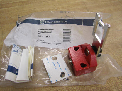 new Telemecanique XCS-Z03 Flexible Key-Tongue XCSZ03 074537 - TELEMECANIQUE