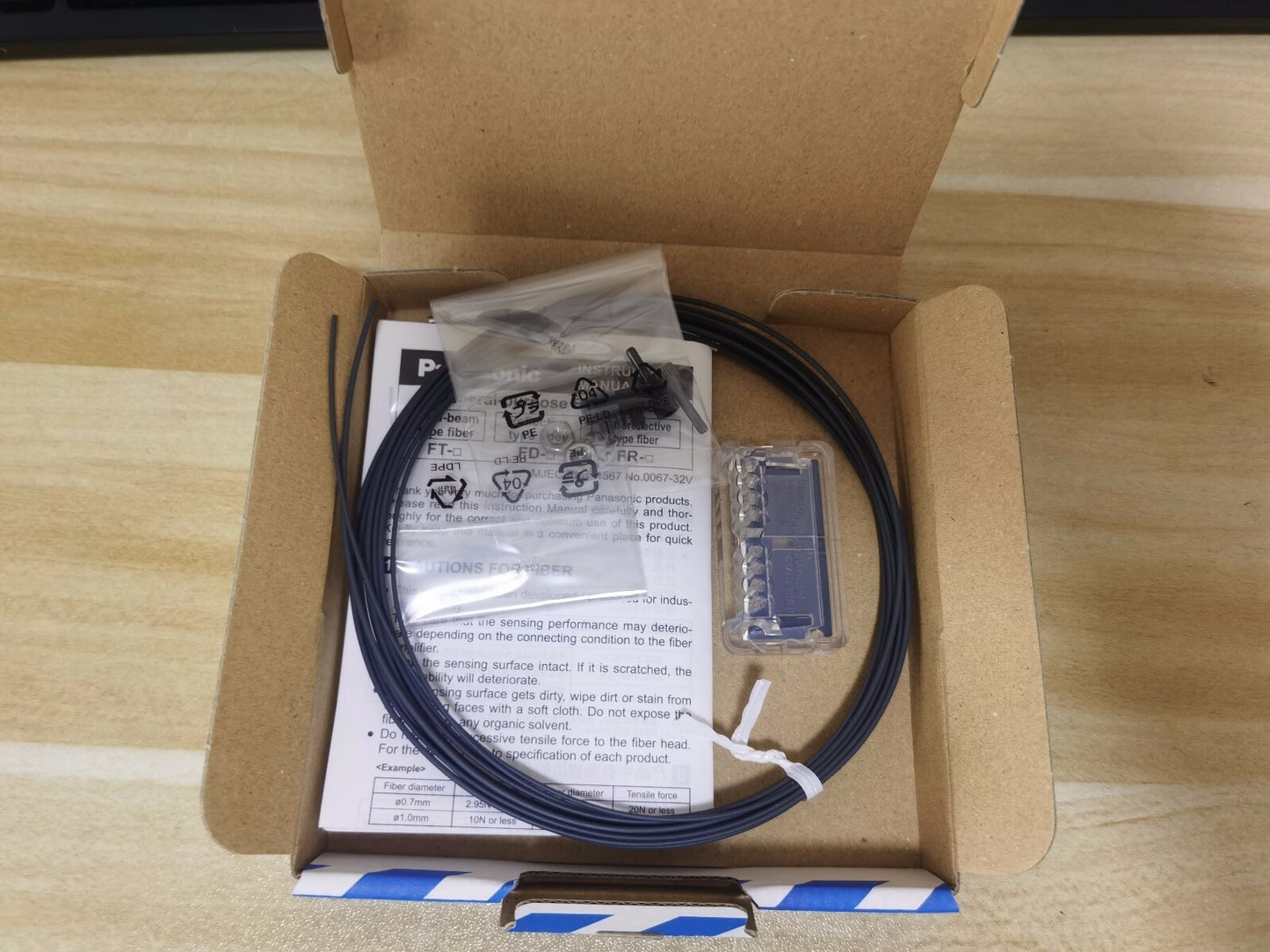 1PCS Panasonic FD-42G UFD42G Fiber Optic Sensor In Box